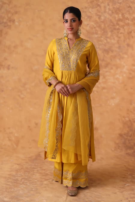 Pouli Pret Yellow Chanderi, Organza Zari, Embroidery Split V-neck Kurta Set 