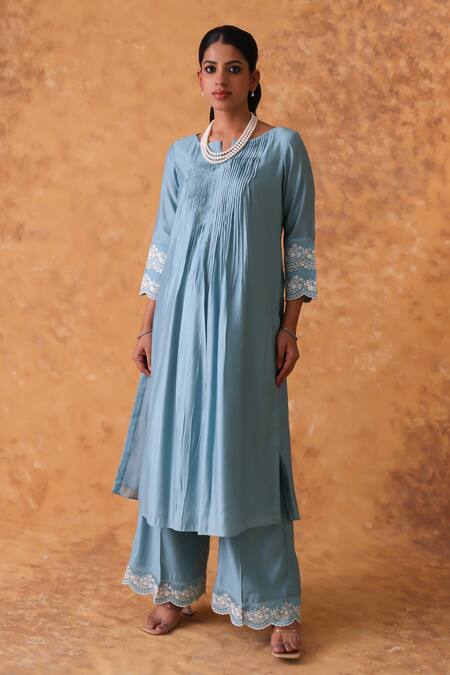 Buy_Pouli Pret_Blue Chanderi, Organza Zari, Lace Round Neck Work Kurta Pant Set _Online_at_Aza_Fashions