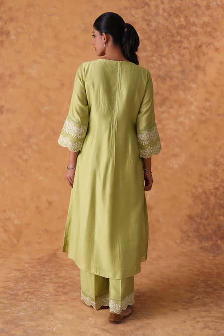 Pouli Pret Green Chanderi Zari Kurta Pant Set 