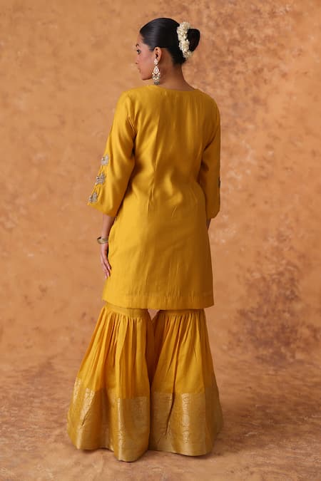 Pouli Pret Yellow Zardozi Kurta Gharara Set 