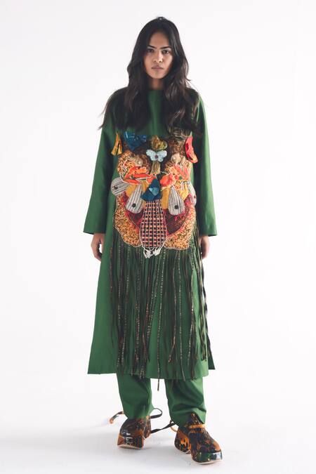 Shop_Til_Green Chanderi Embroidery, Patchwork Round Neck Emerald Echo Kurta Set _Online_at_Aza_Fashions