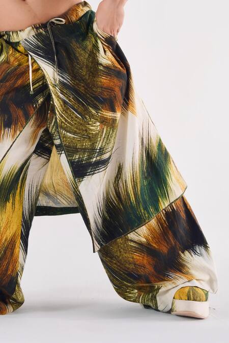 Til_Green Cotton Handpainted Grass Draped Trouser _Online_at_Aza_Fashions
