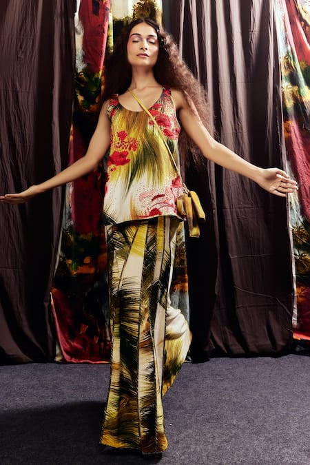 Til Grass Lungi Draped Pant 