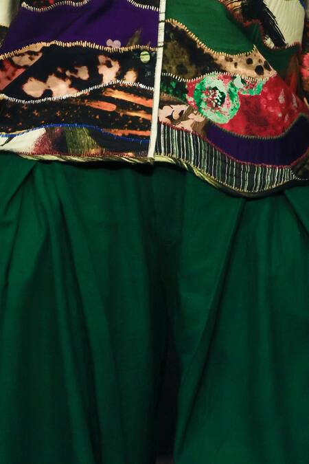 Til_Green Cotton Tuck Trouser _Online_at_Aza_Fashions