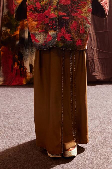 Til_Green Cotton Olive Lungi Draped Pant _Online_at_Aza_Fashions