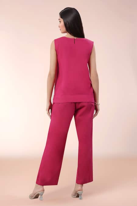 Naintara Bajaj Fuchsia Cotton Top & Pant Set 