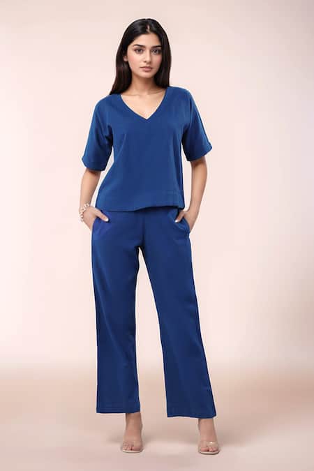 Naintara Bajaj Blue Cotton Designer Top & Pant Set 