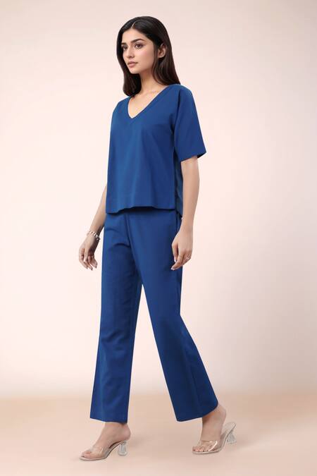 Buy_Naintara Bajaj_Blue Cotton V-neck Designer Top And Pant Set _Online_at_Aza_Fashions
