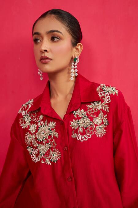 Buy_Aakansha Gupta_Red Chanderi Embroidery, Beads Collared Designer Co-ord Set _Online_at_Aza_Fashions