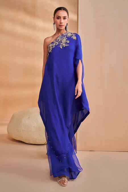 Aakansha Gupta_Blue Organza Embroidery Asymmetric Irisa Designer Kurta Pant Set _at_Aza_Fashions