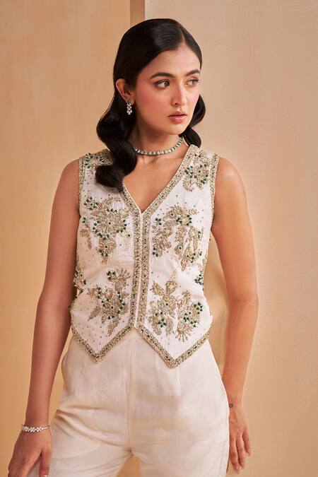 Aakansha Gupta_Ivory Silk Embroidery, Beads V-neck Dusk Co-ord Set _Online_at_Aza_Fashions