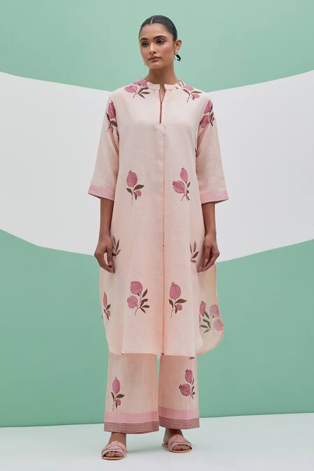 Shop_Priya Chaudhary_Peach Linen Embroidery Mandarin Collar Block Print Kurta Set _Online_at_Aza_Fashions