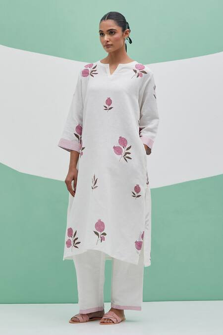 Buy_Priya Chaudhary_White Linen Embroidery Split V-neck Block Print Kurta Set _Online_at_Aza_Fashions