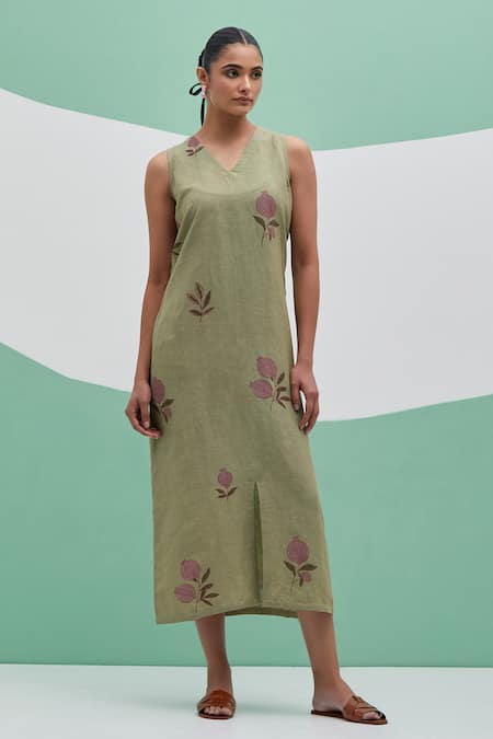 Priya Chaudhary Green Linen Embroidery V-neck Block Print Dress 