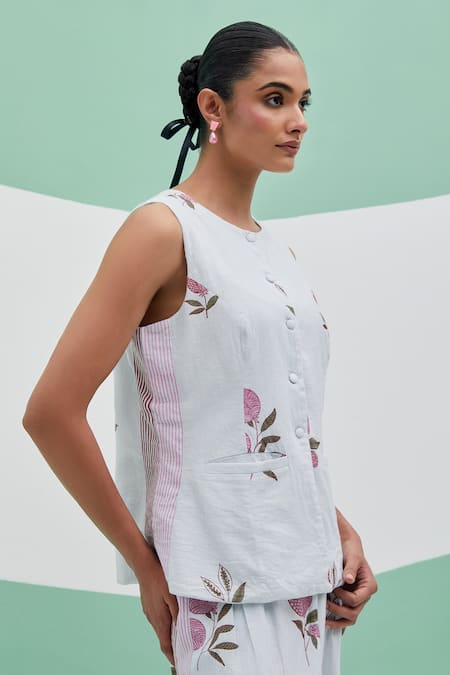 Priya Chaudhary_Sky Blue Linen Embroidery Round Neck Blockprint Pant Set _at_Aza_Fashions