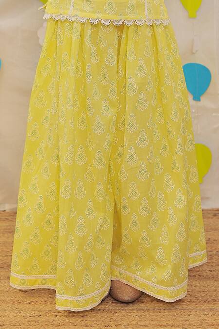 Buy_Tiny Colour_Yellow Cotton Lace Block Printed Kurta And Sharara Set 