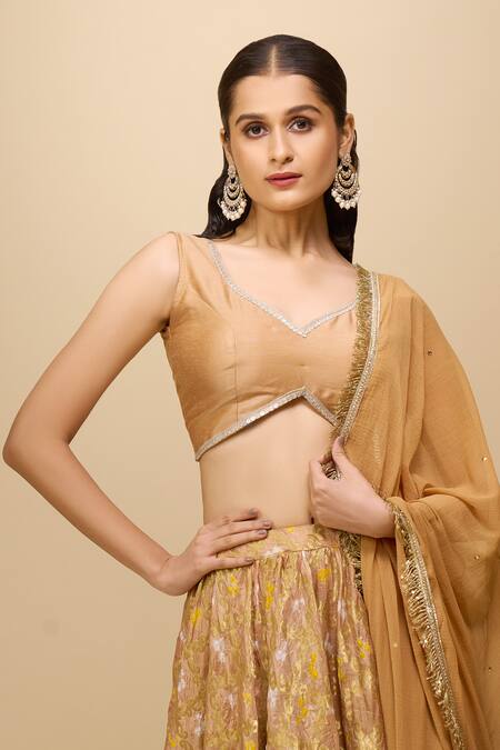 Naintara Bajaj_Gold Silk, Chiffon Embroidery Embellished Lehenga Set _Online_at_Aza_Fashions