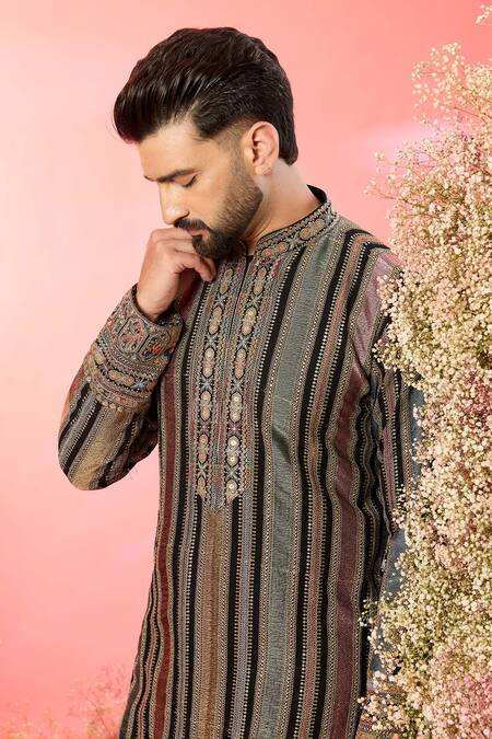 Kasbah_Multi Color Georgette Embroidery Thread Work Kurta _Online_at_Aza_Fashions