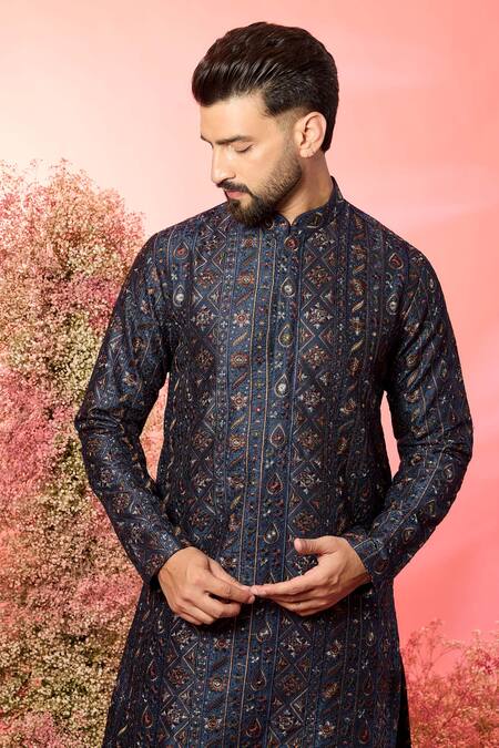 Kasbah_Blue Silk Embroidery Chikankari Kurta With Thread Work _Online_at_Aza_Fashions