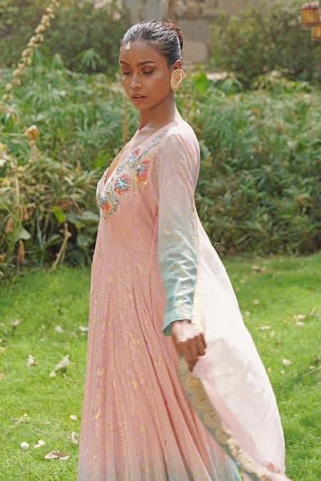 Soniya G_Blush Chiffon, Georgette, Silk Embroidery V-neck Pink Ombre Anarakali Set _Online_at_Aza_Fashions