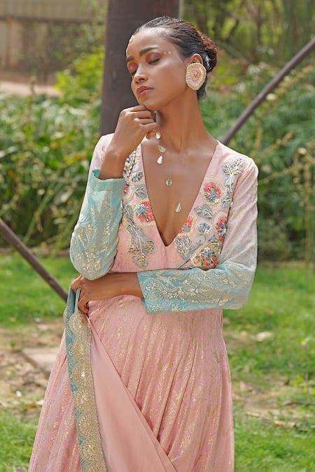 Soniya G_Blush Chiffon, Georgette, Silk Embroidery V-neck Pink Ombre Anarakali Set _at_Aza_Fashions
