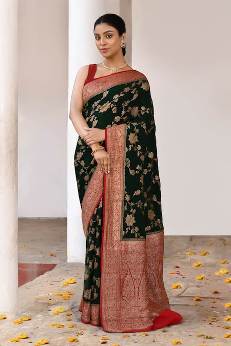 Naaritva India Green Crepe, Chiffon, Silk Handwoven Work Banarasi Saree With Running Blouse 