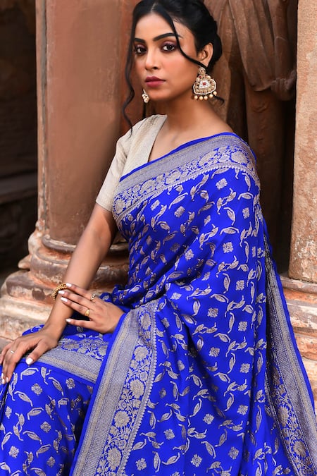 Naaritva India_Blue Crepe, Chiffon, Silk Handwoven Work Banarasi Saree With Running Blouse _at_Aza_Fashions