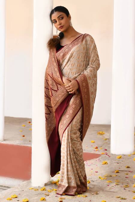 Naaritva India_Cream Crepe, Chiffon, Silk Handwoven Work Banarasi Saree With Running Blouse _Online_at_Aza_Fashions