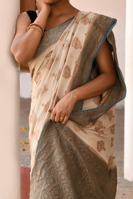 Naaritva India_Ivory Crepe, Chiffon, Silk Zari Handwoven Banarasi Saree With Running Blouse _at_Aza_Fashions
