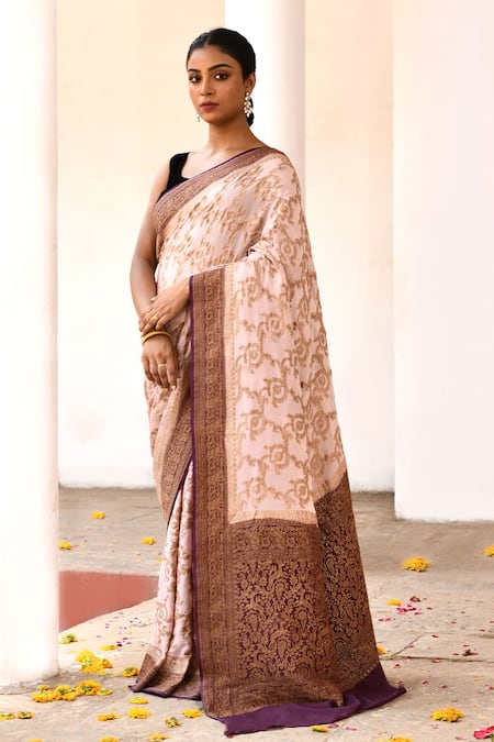 Naaritva India Handwoven Zari Banarasi Saree With Running Blouse 