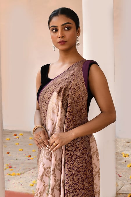 Buy_Naaritva India_Ivory Crepe, Chiffon, Silk Zari Handwoven Banarasi Saree With Running Blouse 