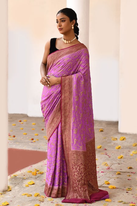 Naaritva India Pink Chiffon, Silk, Crepe Hot Handwoven Banarasi Saree With Running Blouse 