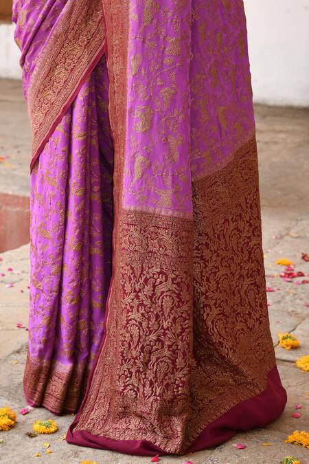 Buy_Naaritva India_Pink Chiffon, Silk, Crepe Hot Handwoven Banarasi Saree With Running Blouse 