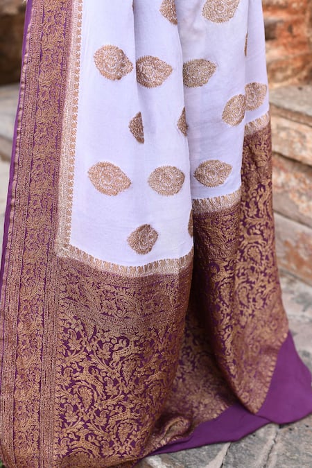Buy_Naaritva India_Purple Crepe, Chiffon, Silk Light Handwoven Banarasi Saree With Running Blouse 
