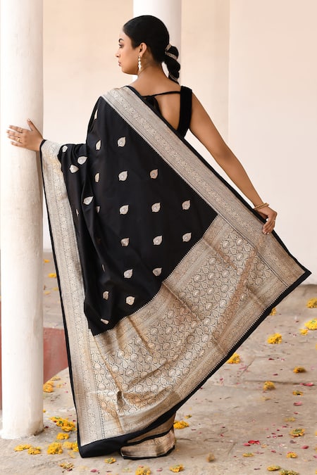 Naaritva India Black Handwoven Zari Banarasi Saree With Running Blouse 