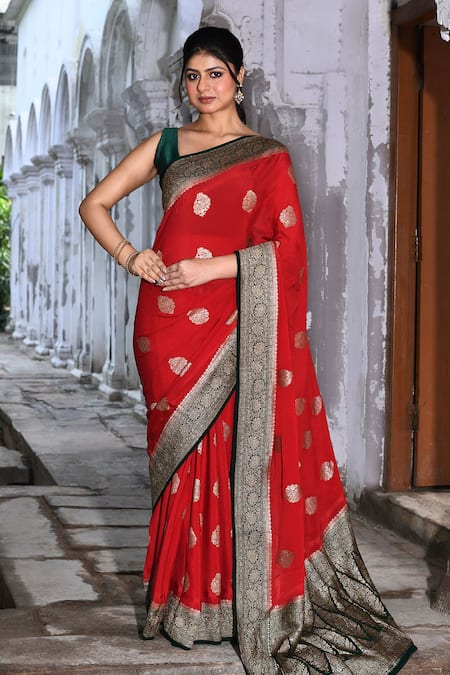 Naaritva India Red Crepe, Chiffon, Silk Handwoven Work Banarasi Saree With Running Blouse 