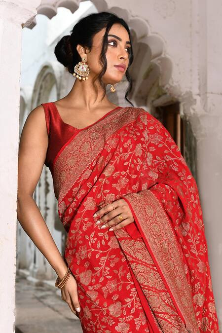 Shop_Naaritva India_Red Crepe, Chiffon, Silk Zari Handwoven Banarasi Saree With Running Blouse _Online_at_Aza_Fashions