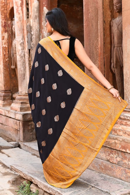 Naaritva India Black Handwoven Zari Banarasi Saree With Running Blouse 