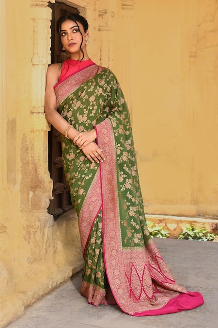 Naaritva India_Green Crepe, Chiffon, Silk Handwoven Work Banarasi Saree With Running Blouse _Online_at_Aza_Fashions