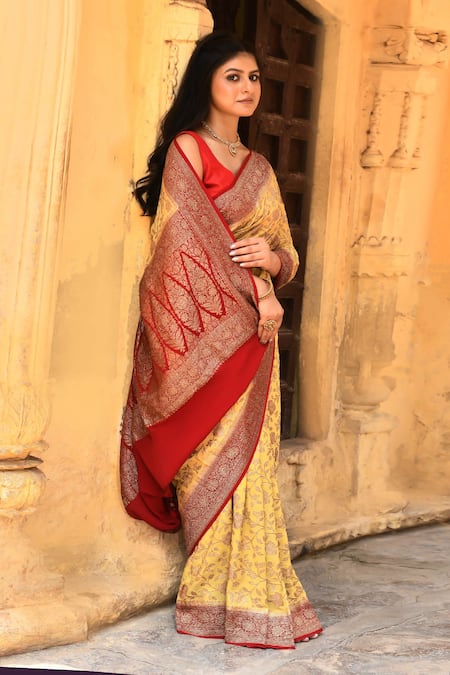 Naaritva India Handwoven Zari Work Yellow Banarasi Saree With Running Blouse 