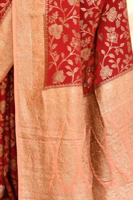 Buy_Naaritva India_Red Crepe, Chiffon, Silk Zari Handwoven Banarasi Saree With Running Blouse 