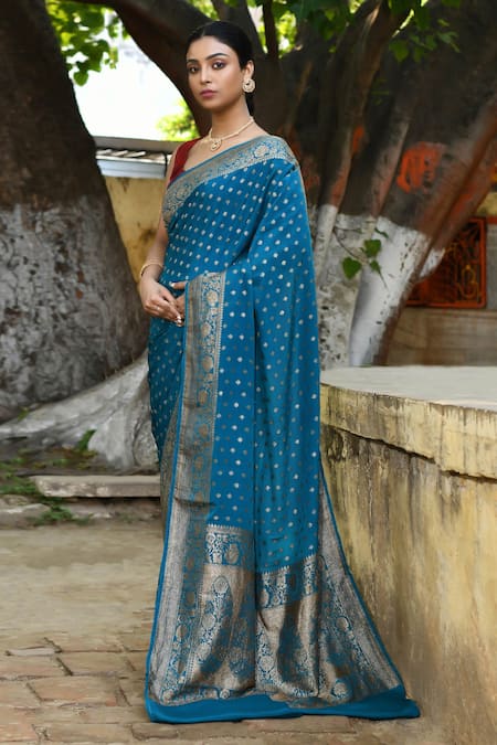 Buy_Naaritva India_Green Crepe, Handwoven Work Peacock Banarasi Saree With Running Blouse _Online_at_Aza_Fashions