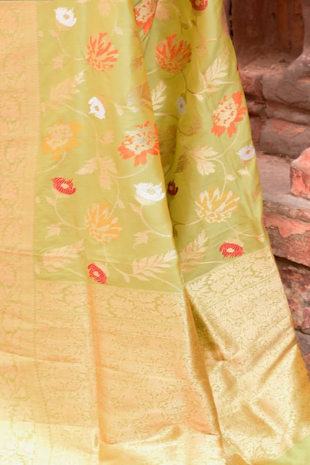Shop_Naaritva India_Green Zari Handwoven Work Light Banarasi Saree With Running Blouse _Online_at_Aza_Fashions