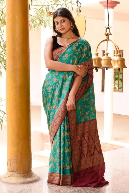 Buy_Naaritva India_Teal Crepe, Silk, Chiffon Green Handwoven Banarasi Saree With Running Blouse _Online_at_Aza_Fashions