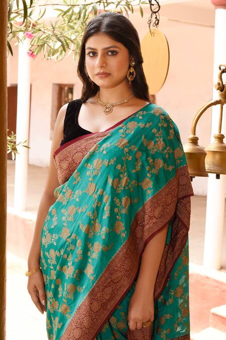 Buy_Naaritva India_Teal Crepe, Silk, Chiffon Green Handwoven Banarasi Saree With Running Blouse 