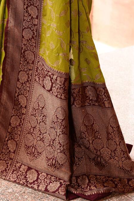 Buy_Naaritva India_Green Crepe, Chiffon, Silk Handwoven Work Banarasi Saree With Running Blouse 