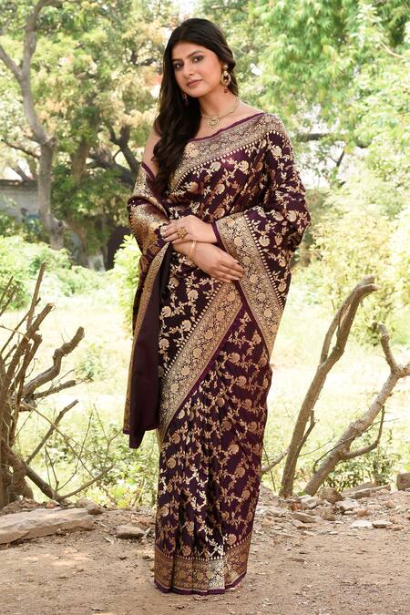 Buy_Naaritva India_Purple Zari Plum Handwoven Banarasi Saree With Running Blouse 