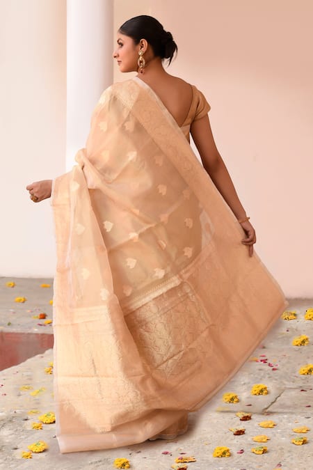 Shop_Naaritva India_Gold Zari Handwoven Banarasi Saree With Running Blouse _at_Aza_Fashions