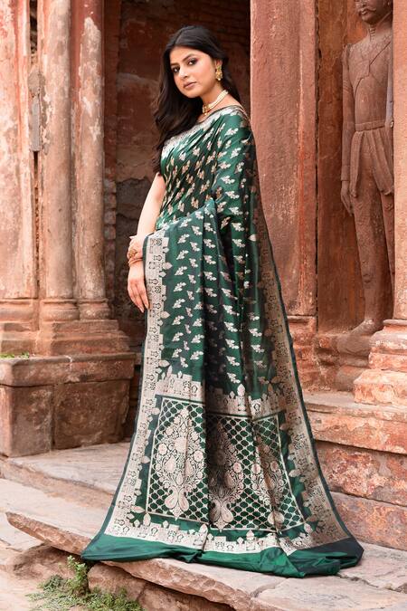 Buy_Naaritva India_Emerald Green Zari Handwoven Banarasi Saree With Running Blouse _Online_at_Aza_Fashions