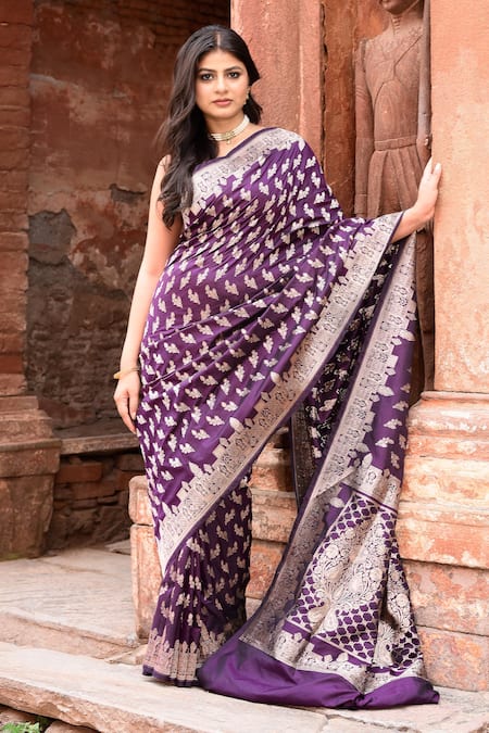 Buy_Naaritva India_Purple Zari Handwoven Work Banarasi Saree With Running Blouse 